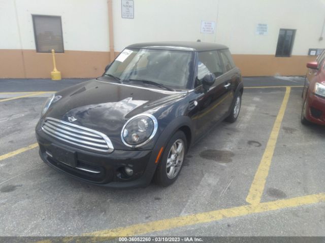WMWSU3C57DT677912 Mini COOPER HARDTOP