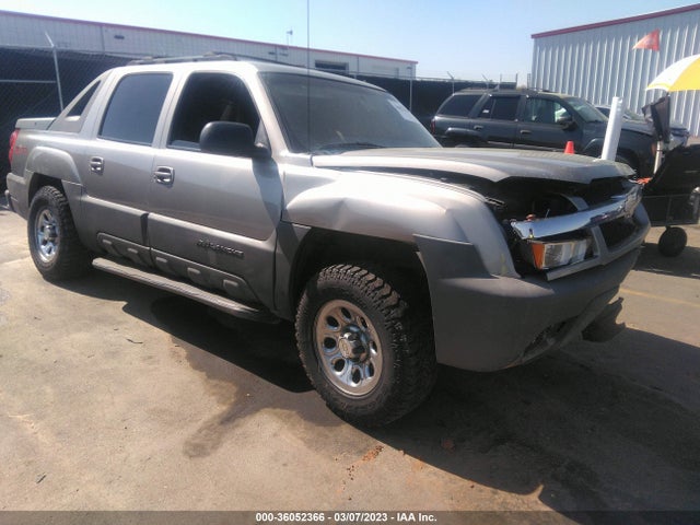 2002 3GNEC13T82G152137 main image