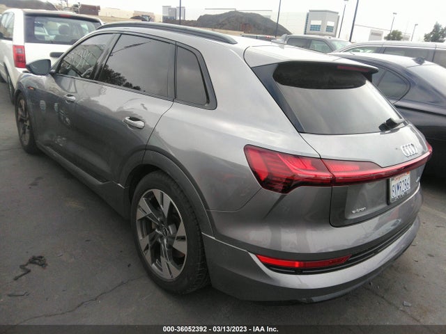 2021 Audi e-tron, VIN: WA1AAAGE5MB026932