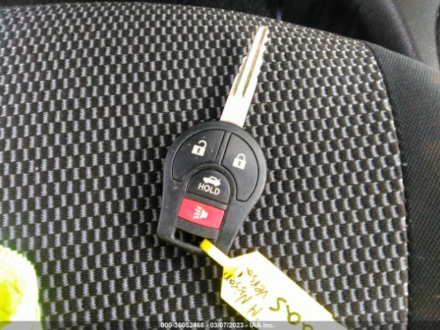 3N1CN7AP7EL812279 Nissan VERSA SV