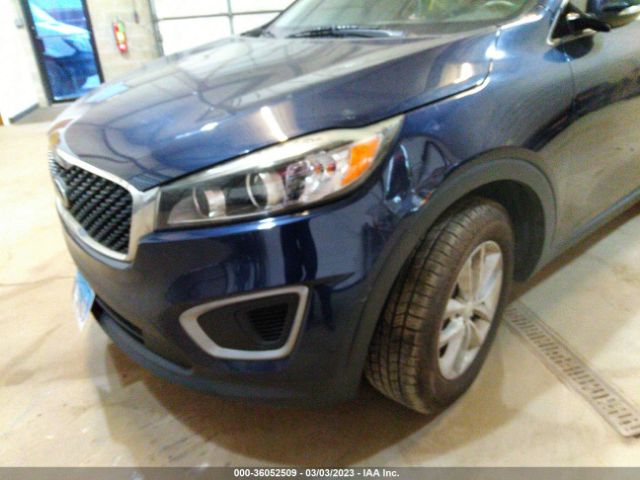 5XYPG4A32GG113995 KIA SORENTO LX