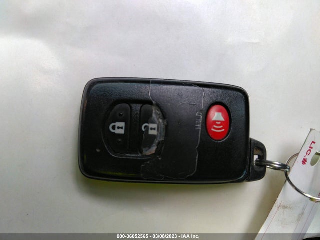 2015 TOYOTA PRIUS V THREE VIN: JTDZN3EU7FJ020092