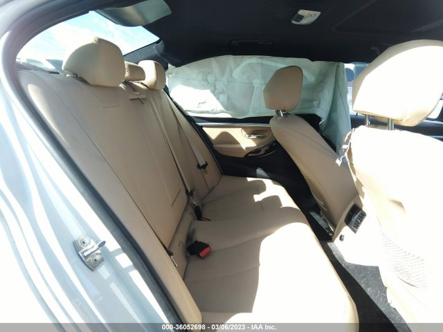 BMW 3 Series 330i 2018 WBA8B9G56JNU98841 Image 9