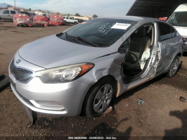 KNAFK4A65F5434194 KIA FORTE LX