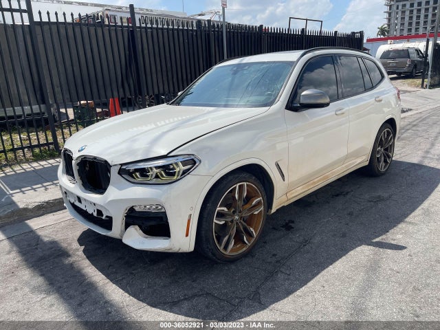 BMW X3 M40i 2018 5UXTS3C56J0Y94828 Image 2