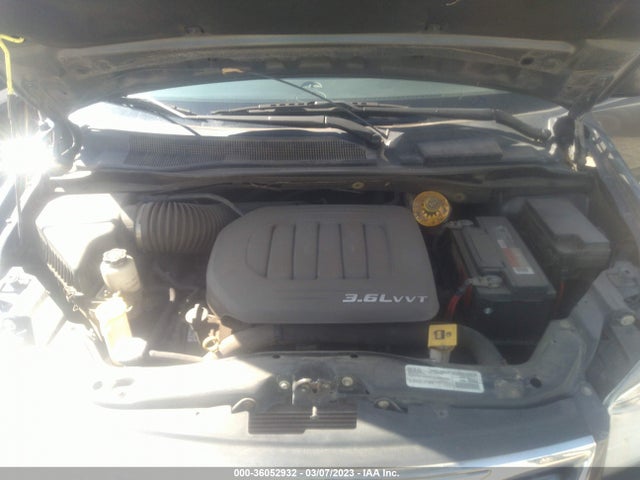 2C4RC1BGXGR186533 Chrysler Town & Country Touring