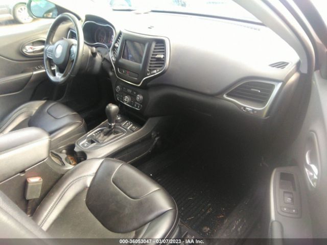 1C4PJMLX7KD287263 Jeep Cherokee Latitude Plus