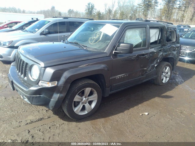 Jeep Patriot Latitude 2014 1C4NJRFB7ED862373 Image 2