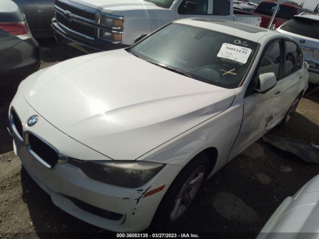 WBA3B1G50ENT00465 BMW 3 Series 320i