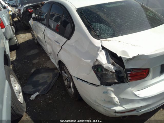 WBA3B1G50ENT00465 BMW 3 Series 320i