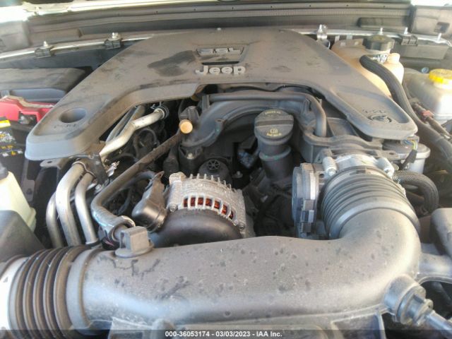 1C4HJXEG2KW583203 Jeep Wrangler Unlimited Sahara