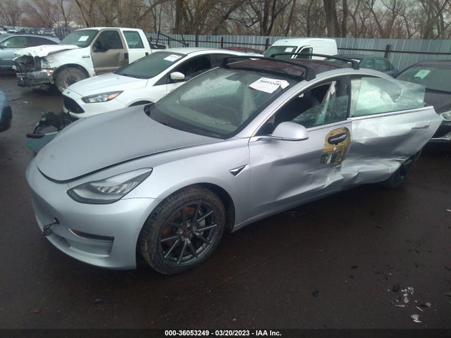 Tesla Model 3 Long Range 2018 5YJ3E1EB1JF089966 Image 2