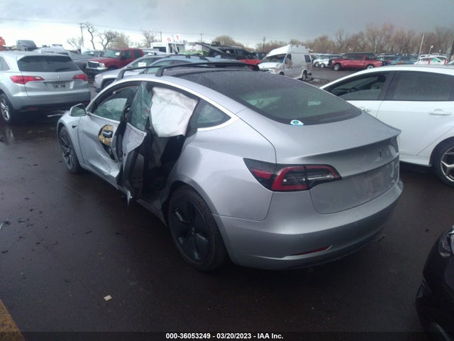 Tesla Model 3 Long Range 2018 5YJ3E1EB1JF089966 Image 3