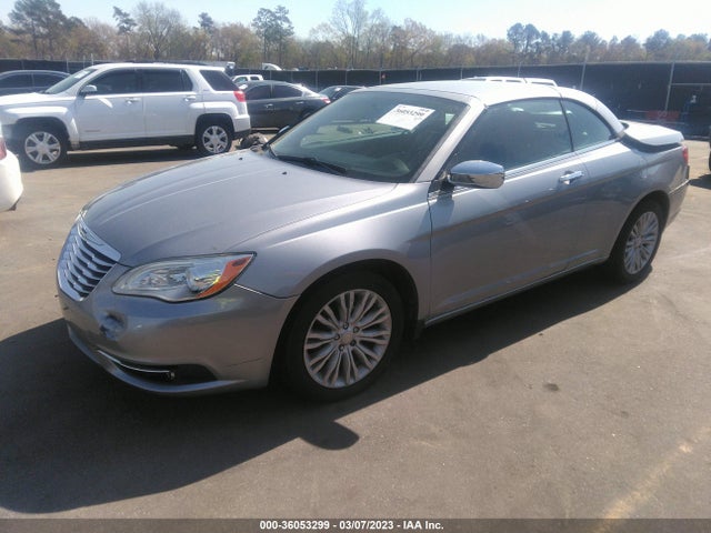 Chrysler 200 Limited 2014 1C3BCBFG5EN156453 Image 2