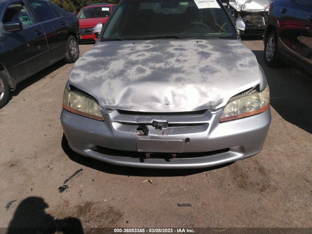 2000 HONDA ACCORD SDN LX VIN: JHMCG5642YC007461