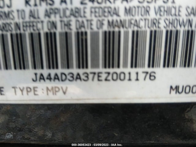 JA4AD3A37EZ001176 Mitsubishi Outlander Se