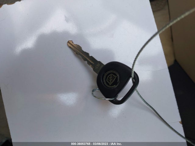 Cadillac CTS 2004 1G6DM577240180614 Image 3