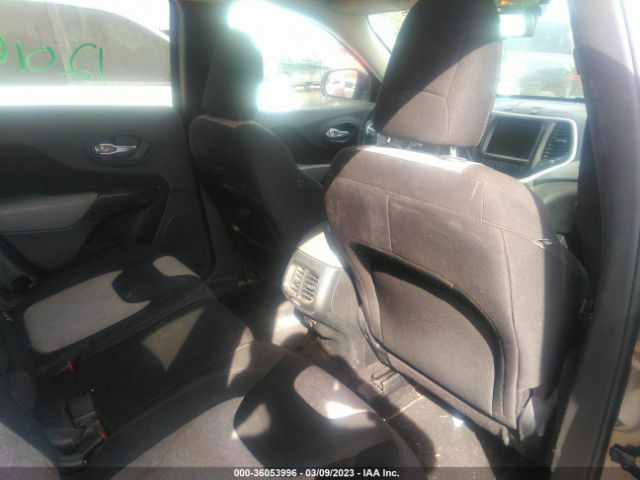 1C4PJLCB7EW139542 Jeep Cherokee Latitude