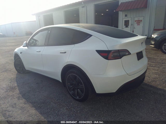 2022 TESLA MODEL Y 7SAYGAEE8NF363991 Photo 2