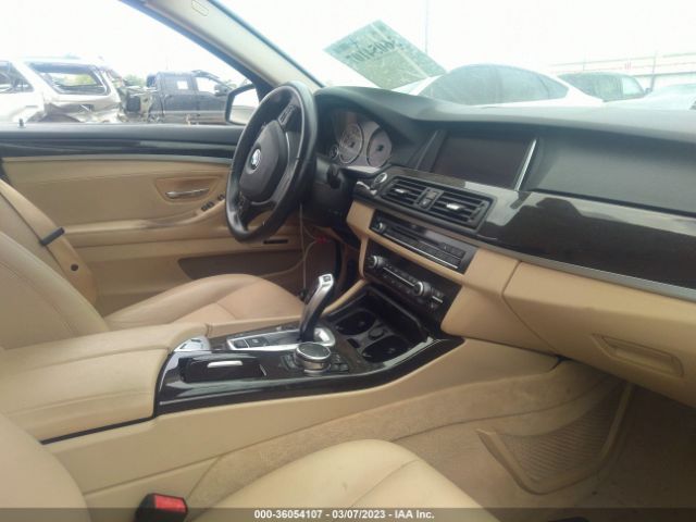 WBA5A5C54FD518019 BMW 5 Series 528i