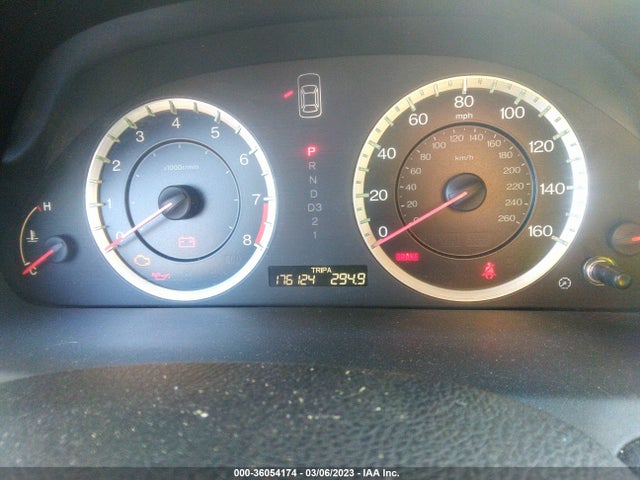 2011 HONDA ACCORD SDN EX-L VIN: 1HGCP2F8XBA123059