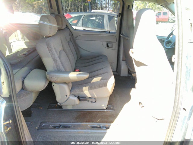 2005 CHRYSLER TOWN & COUNTRY VIN: 1C4GP45R15B283965