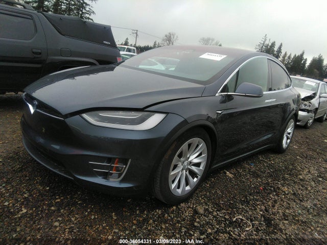 Tesla Model X 75d/100d/p100d 2018 5YJXCBE24JF110502 Image 2