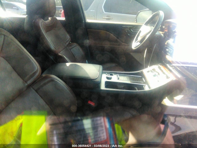 2021 Lincoln Aviator, VIN: 5LM5J7WCXMGL17500