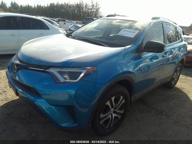Toyota RAV4 LE 2017 JTMZFREV7HJ707455 Image 2