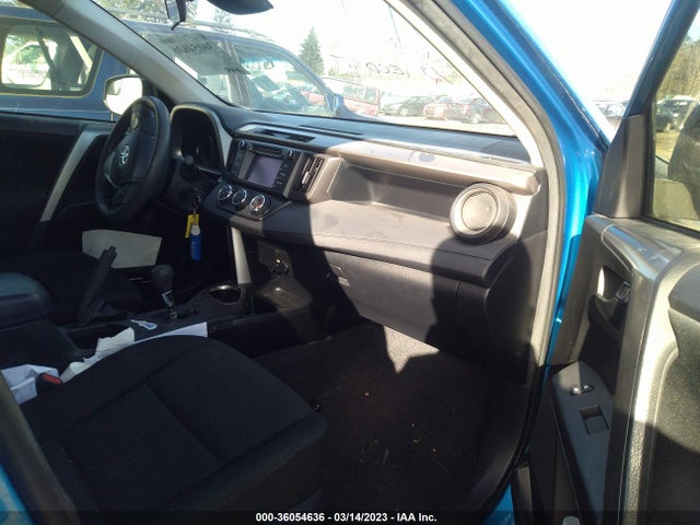 Toyota RAV4 LE 2017 JTMZFREV7HJ707455 Image 5