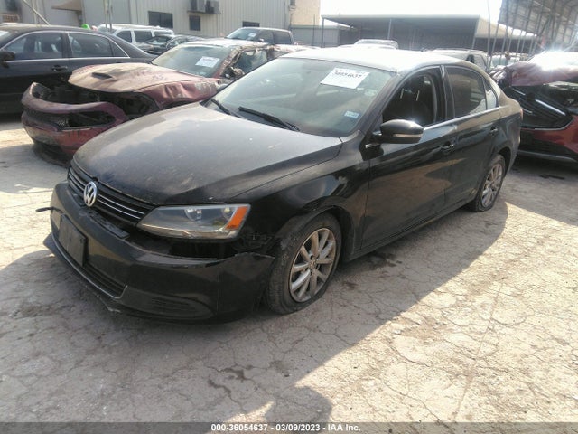 3VWD07AJ4EM389129 Volkswagen Jetta Sedan Se W/connectivity