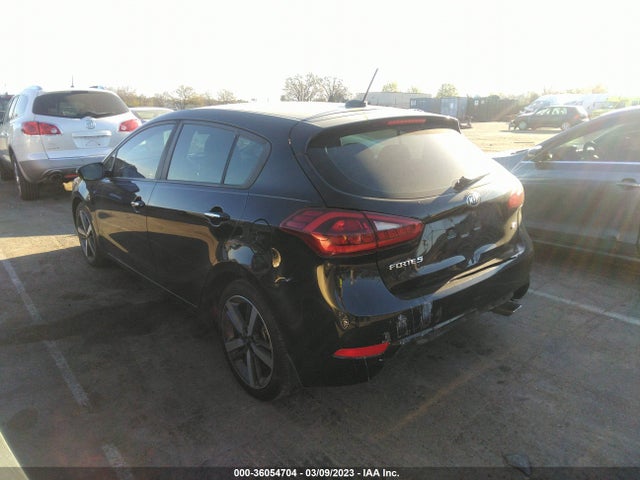 2017 Kia Forte, VIN: KNAFX5A87H5731012