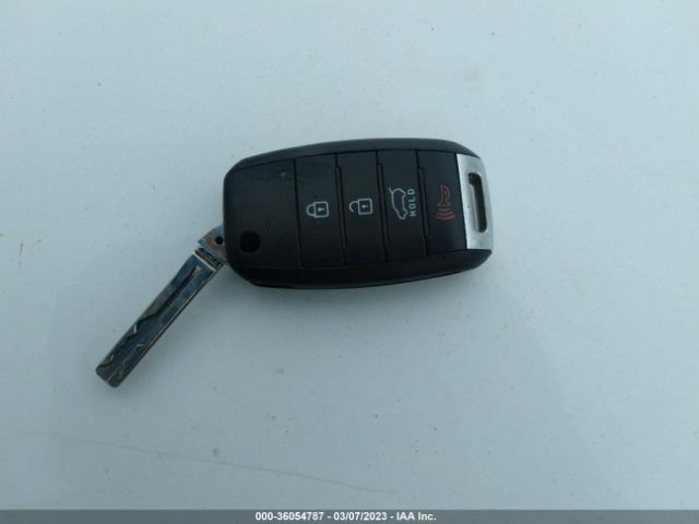 KNDJN2A29E7003334 KIA Soul Base