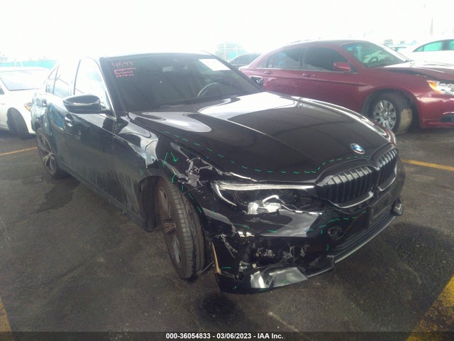 BMW 3 Series 330i 2021 3MW5R1J01M8B67735 Image 1