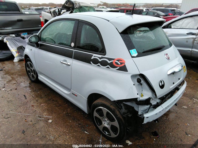 2017 Fiat 500e, VIN: 3C3CFFGE8HT704515