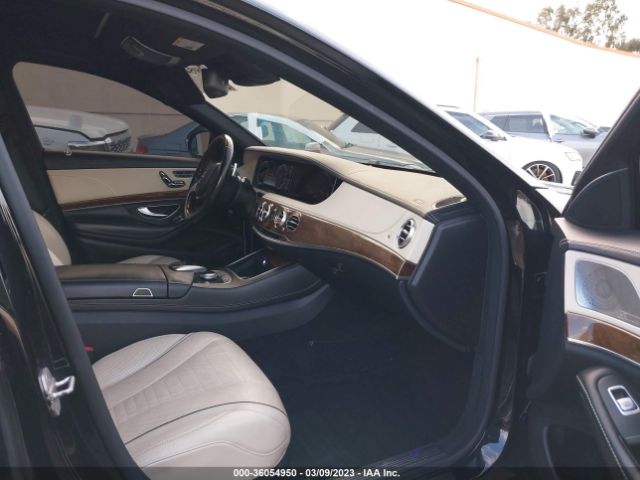 WDDUG8CB4FA137623 Mercedes-Benz S-class S 550