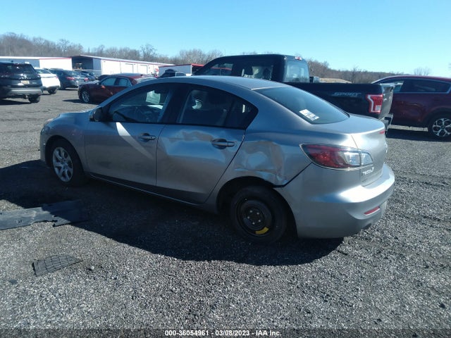 2012 MAZDA MAZDA3 I SPORT VIN: JM1BL1UG9C1554570