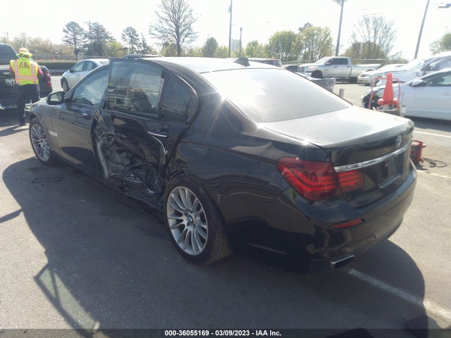 BMW 7 Series 750li 2014 WBAYE8C57ED780389 Image 3