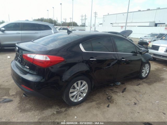 KNAFX4A8XF5345210 KIA FORTE EX