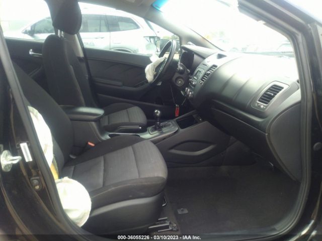 KNAFX4A8XF5345210 KIA FORTE EX