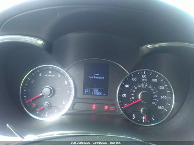 KNAFX4A8XF5345210 KIA FORTE EX