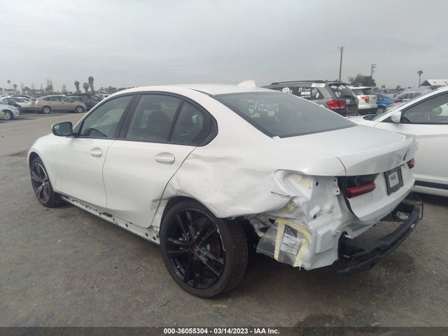 BMW 3 Series 330i 2022 3MW5R1J01N8C77900 Image 3