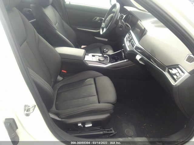 BMW 3 Series 330i 2022 3MW5R1J01N8C77900 Image 5