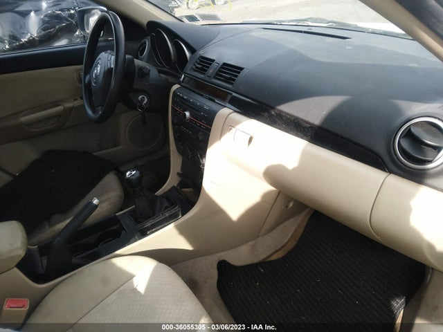 2005 MAZDA MAZDA3 I VIN: JM1BK32F051300659