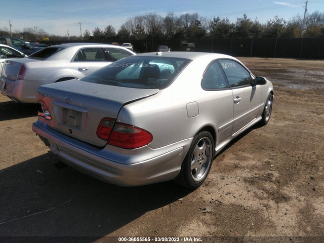 2000 MERCEDES-BENZ CLK-CLASS VIN: WDBLJ70G0YF124129