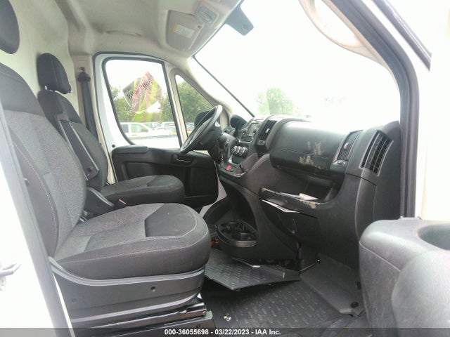 3C6TRVCG6KE546456 RAM Promaster Cargo Van