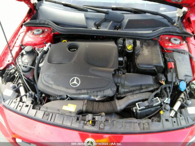 WDCTG4EB4JJ409702 Mercedes-Benz Gla Gla 250