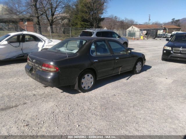 1N4BU31D0TC121331 Nissan Altima Xe/gxe/se/gle