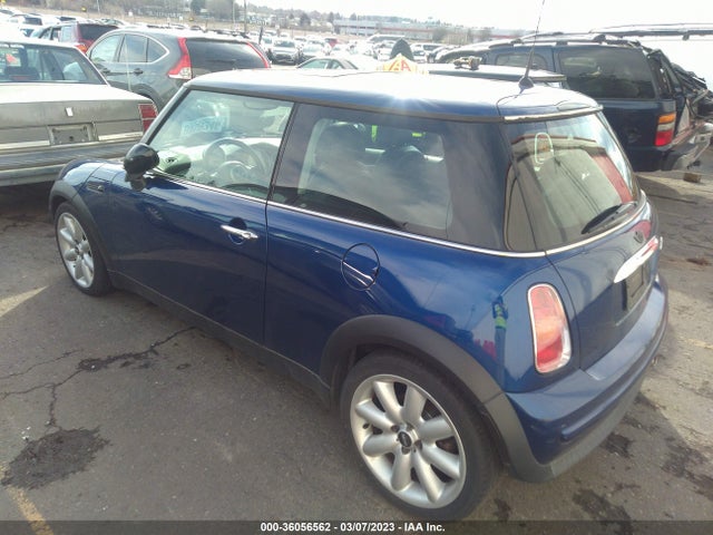2003 MINI COOPER HARDTOP WMWRC33473TC47582 Photo 2