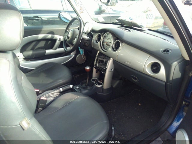 2003 MINI COOPER HARDTOP WMWRC33473TC47582 Photo 4